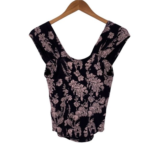 NWT Free People Black and Beige Floral Sleeveless Bustier Top Size Small - Picture 3 of 3